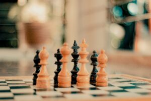 chess board pieces