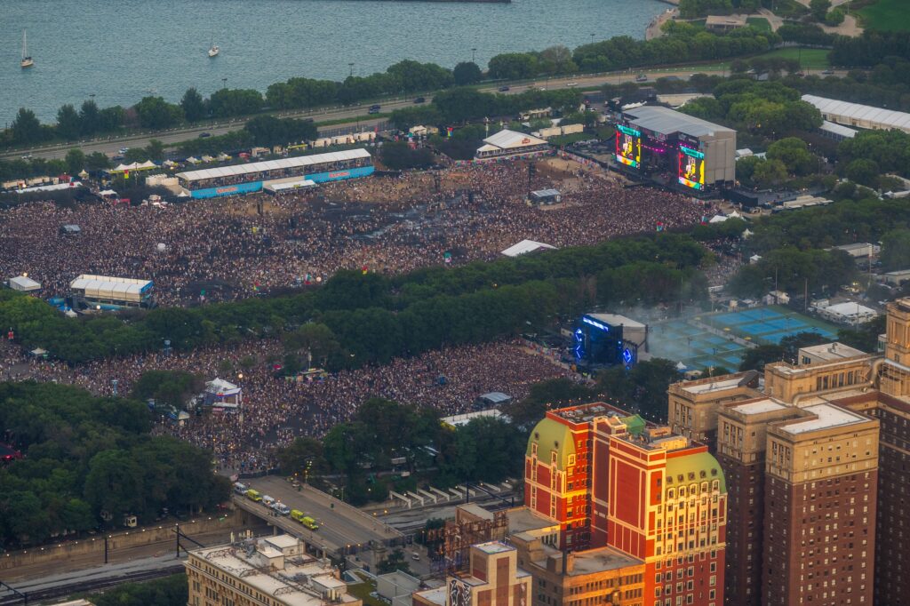 outdoor festival crowd park