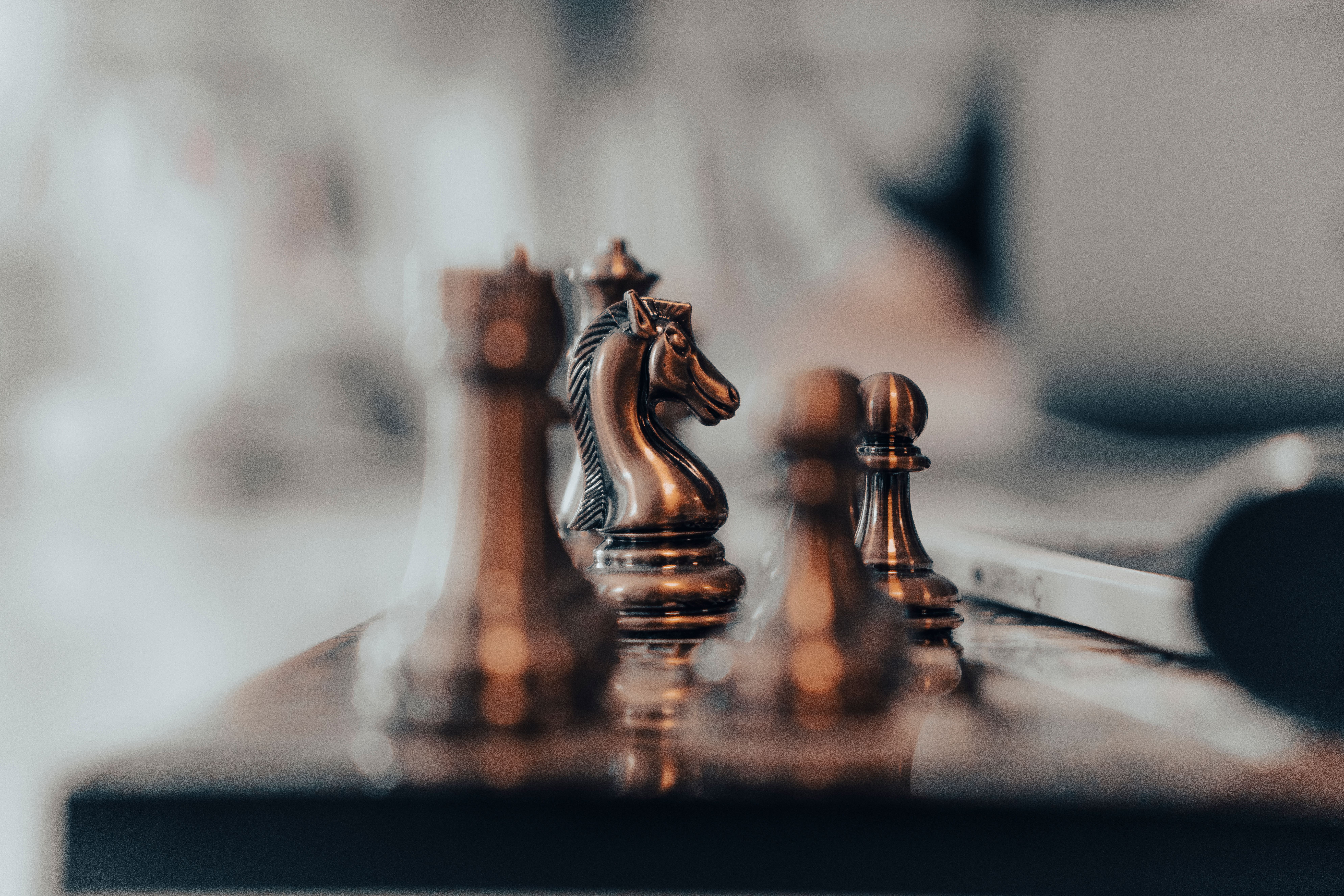 chess board pieces